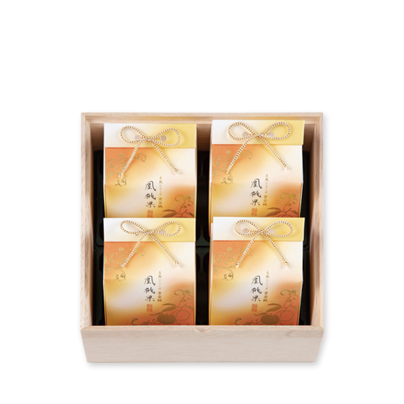 凰桃果　4個入[木箱入り]